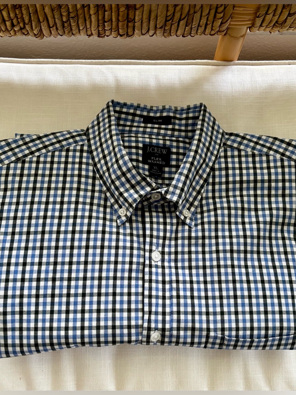 J. Crew / Flex Washed Slim Fit / Button Down Shirt / Gingham Blue Black / XL